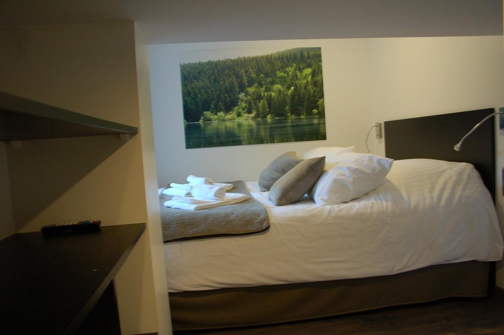 Aux 500 Diables Eco Lodge - Hotel Chambon-sur-Lac Exterior foto